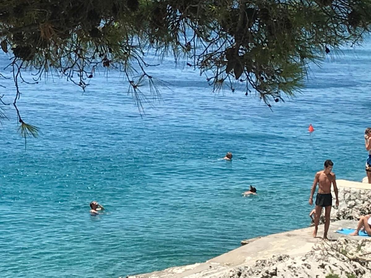 Villa Dani Sea & Pool Apartments Trogir Bagian luar foto