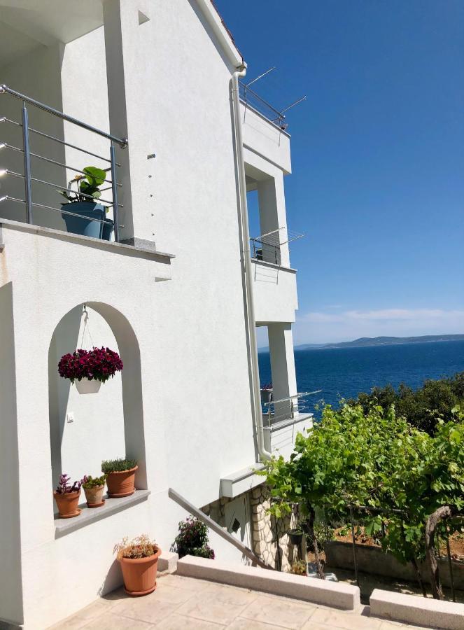 Villa Dani Sea & Pool Apartments Trogir Bagian luar foto