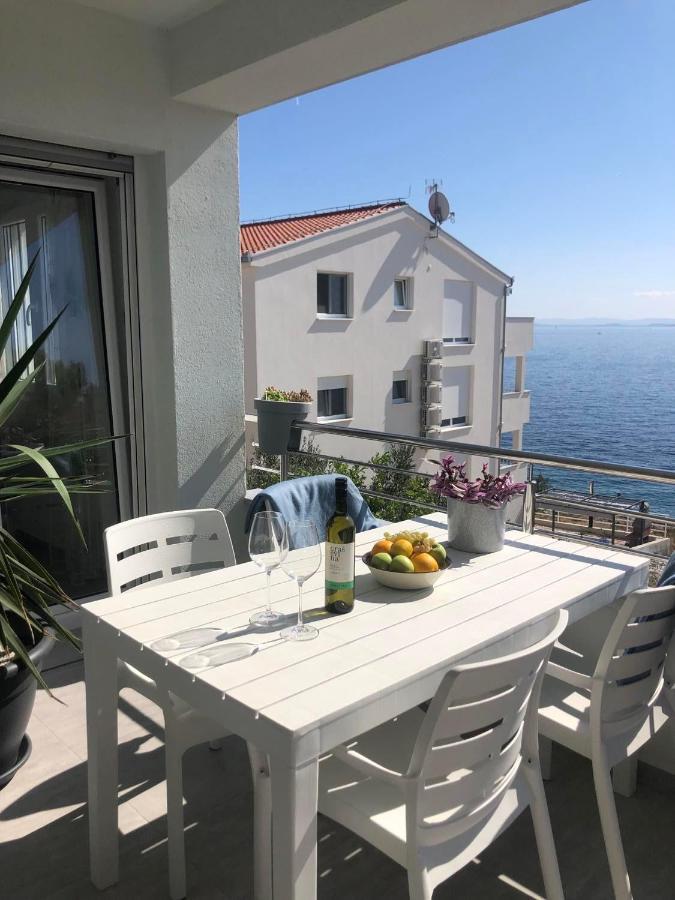 Villa Dani Sea & Pool Apartments Trogir Bagian luar foto